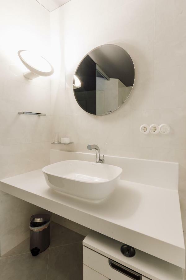 Millionaire Suite Riga Exterior photo