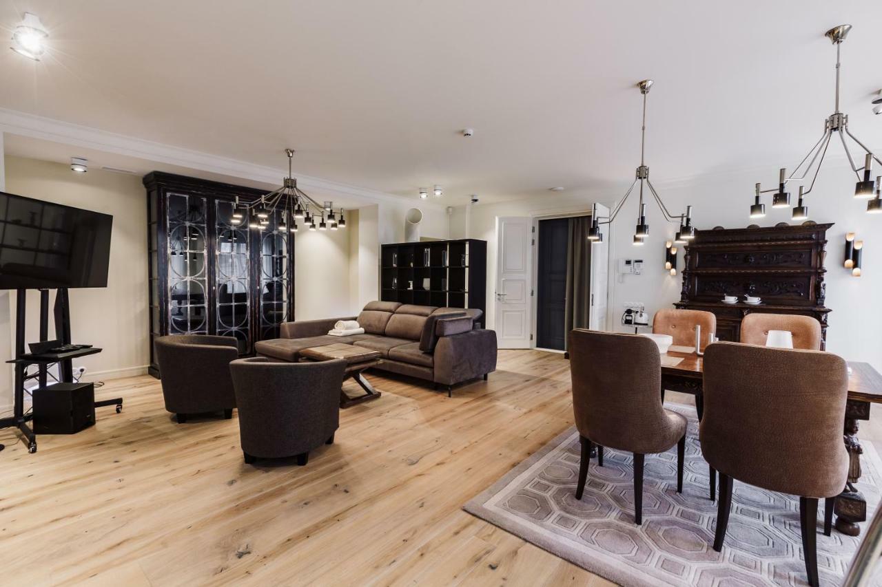 Millionaire Suite Riga Exterior photo